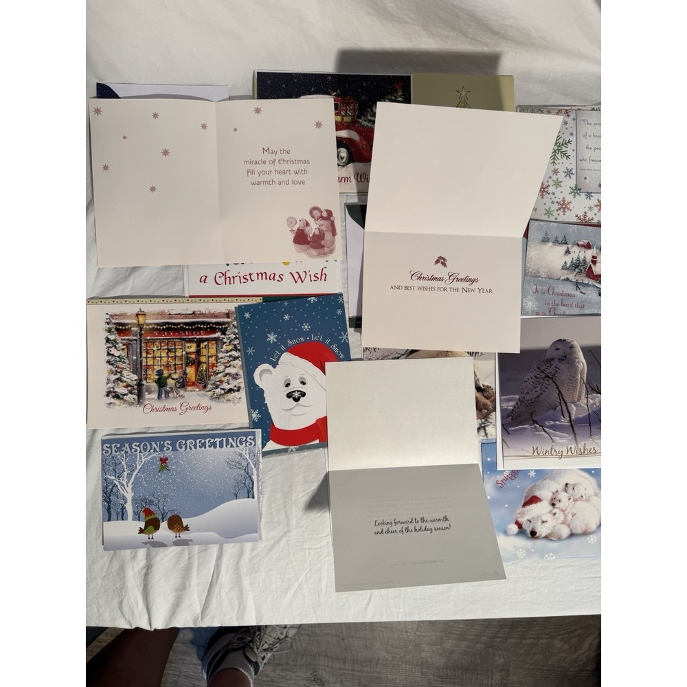 Assorted Lot of 15 Christmas Cards with‎ Envelopes New - Picture 6 of 9